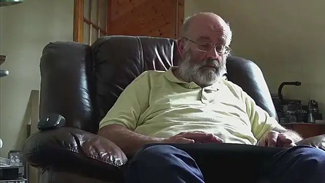 janzer13 online show from 09/19/25, 01:01