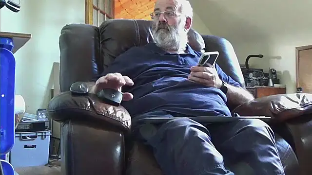 janzer13 online show from 09/22/25, 01:13