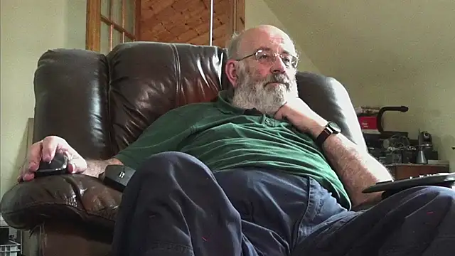 janzer13 online show from 11/27/25, 01:57