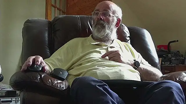janzer13 online show from 05/28/26, 01:08
