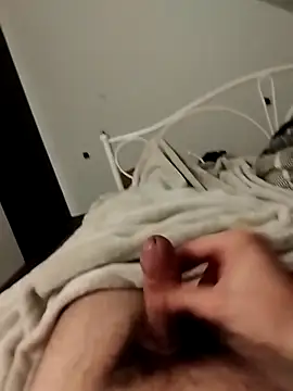 Snapshot of tip_hard_cock chatting on 09/25/25, 07:06 tip hard cock online show from 09/25/25, 07:06