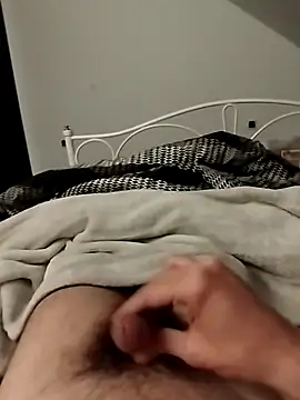 Snapshot of tip_hard_cock chatting on 10/25/25, 04:24 tip hard cock online show from 10/25/25, 04:24