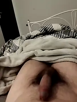 Snapshot of tip_hard_cock chatting on 11/06/25, 05:58 tip hard cock online show from 11/06/25, 05:58