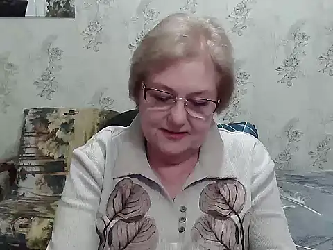 Snapshot of Renata62011 chatting on 12/01/25, 12:43 Renata62011 online show from 12/01/25, 12:43