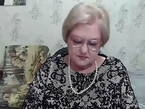 Snapshot of Renata62011 chatting on 12/04/25, 12:58 Renata62011 online show from 12/04/25, 12:58