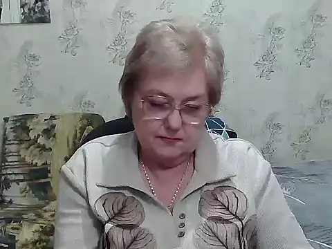 Snapshot of Renata62011 chatting on 12/05/25, 06:04 Renata62011 online show from 12/05/25, 06:04