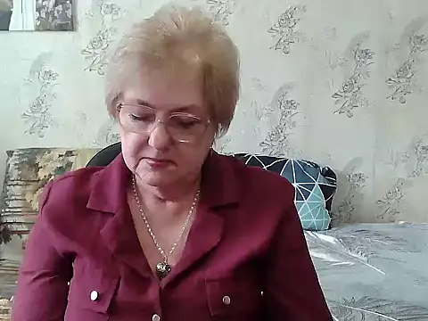 Snapshot of Renata62011 chatting on 01/13/26, 11:59 Renata62011 online show from 01/13/26, 11:59