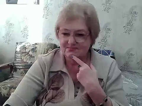Snapshot of Renata62011 chatting on 01/17/26, 12:32 Renata62011 online show from 01/17/26, 12:32