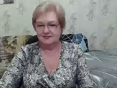 Snapshot of Renata62011 chatting on 02/04/26, 02:12 Renata62011 online show from 02/04/26, 02:12