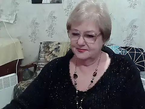 Snapshot of Renata62011 chatting on 02/18/26, 01:07 Renata62011 online show from 02/18/26, 01:07