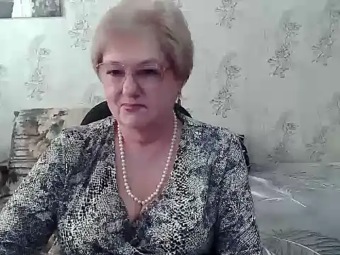 Snapshot of Renata62011 chatting on 03/17/26, 12:41 Renata62011 online show from 03/17/26, 12:41