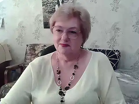 Snapshot of Renata62011 chatting on 04/10/26, 11:37 Renata62011 online show from 04/10/26, 11:37