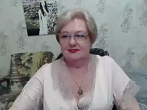Snapshot of Renata62011 chatting on 04/19/26, 06:21 Renata62011 online show from 04/19/26, 06:21