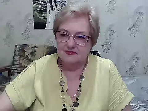 Snapshot of Renata62011 chatting on 05/22/26, 03:35 Renata62011 online show from 05/22/26, 03:35