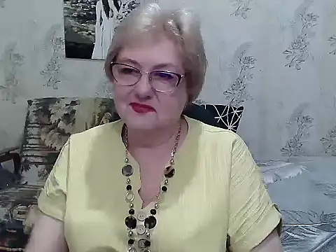 Snapshot of Renata62011 chatting on 05/24/26, 05:45 Renata62011 online show from 05/24/26, 05:45