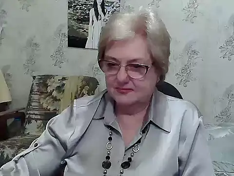 Snapshot of Renata62011 chatting on 05/27/26, 06:38 Renata62011 online show from 05/27/26, 06:38