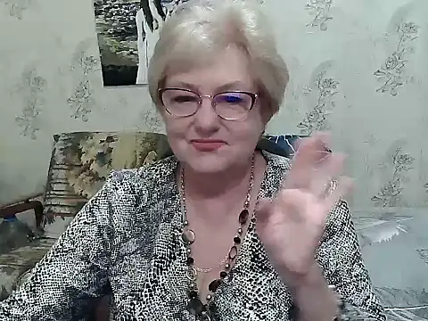 Snapshot of Renata62011 chatting on 06/04/26, 04:18 Renata62011 online show from 06/04/26, 04:18