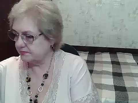 Renata62011 online show from 06/30/26, 05:36