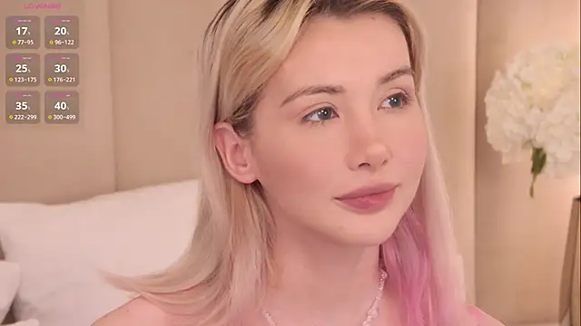 Nesolla online show from 10/21/25, 07:03