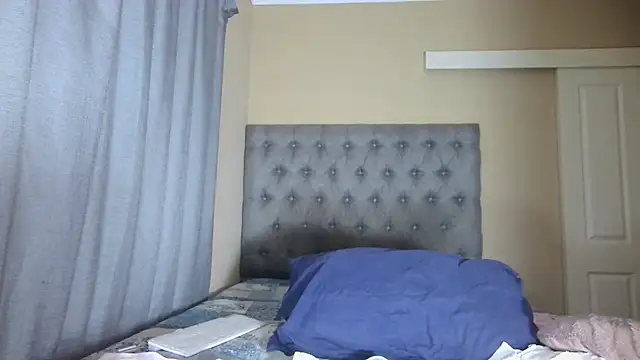 nanababe1 online show from 01/01/25, 10:43