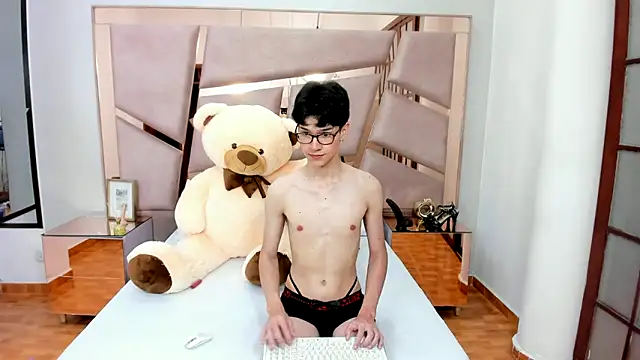 AustinFluf online show from 09/16/25, 11:55