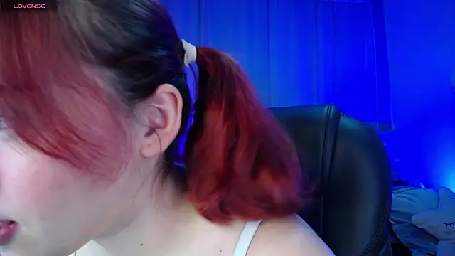 Lulugh  online show from 09/20/25, 06:20