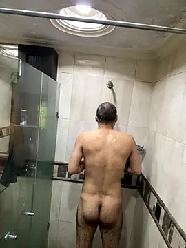   Damian    online show from 10/19/25, 09:48