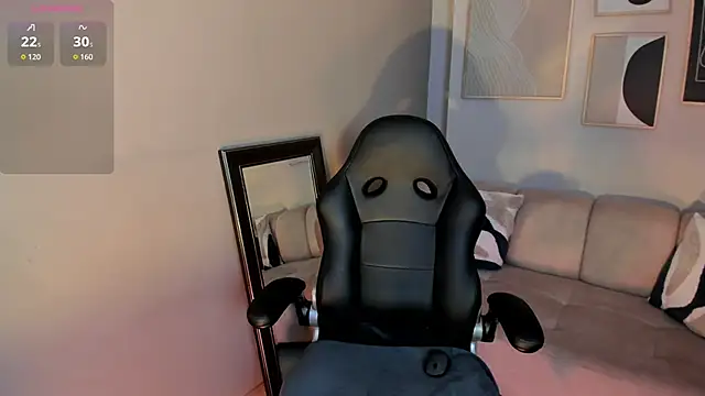 Snapshot of marie_bass chatting on 09/23/25, 11:24 marie bass online show from 09/23/25, 11:24