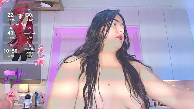 LilyWhitney online show from 07/19/26, 04:22