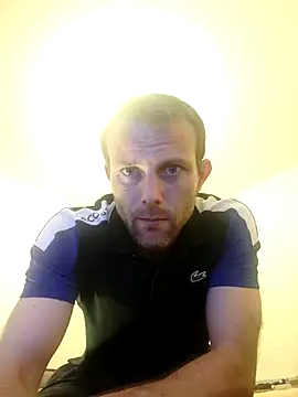 Snapshot of SexSavrem06 chatting on 09/27/25, 09:42 SexSavrem06 online show from 09/27/25, 09:42