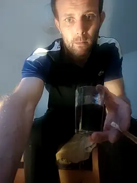 Snapshot of SexSavrem06 chatting on 10/07/25, 04:48 SexSavrem06 online show from 10/07/25, 04:48