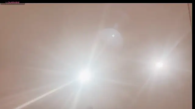 Snapshot of Vessi-babe chatting on 10/07/25, 01:30 Vessi-babe online show from 10/07/25, 01:30