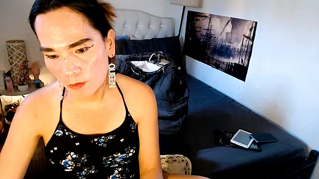 NinaDOM4CUM online show from 05/15/26, 11:01