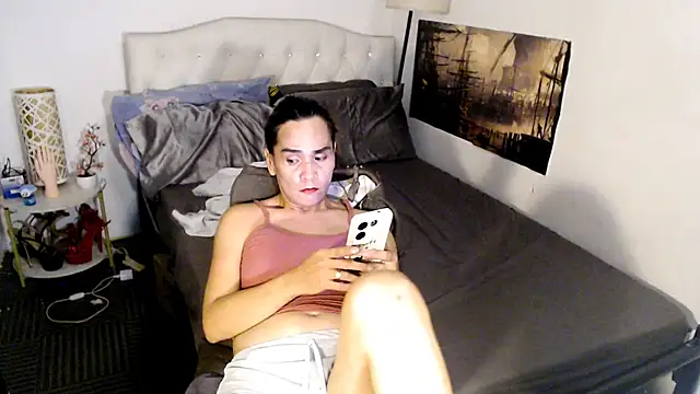NinaDOM4CUM online show from 06/12/26, 10:36
