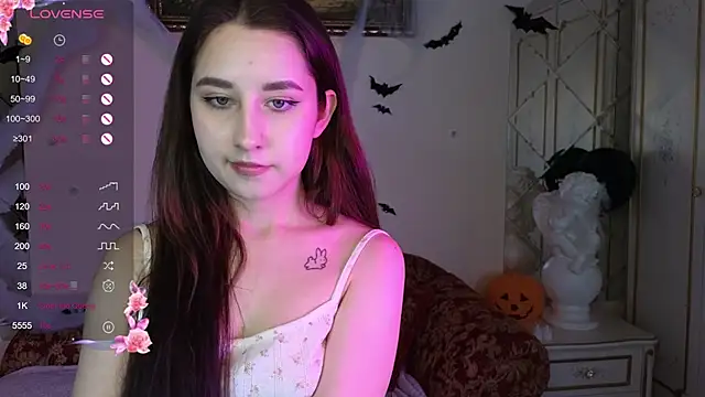 Eva Maller online show from 11/02/25, 11:45