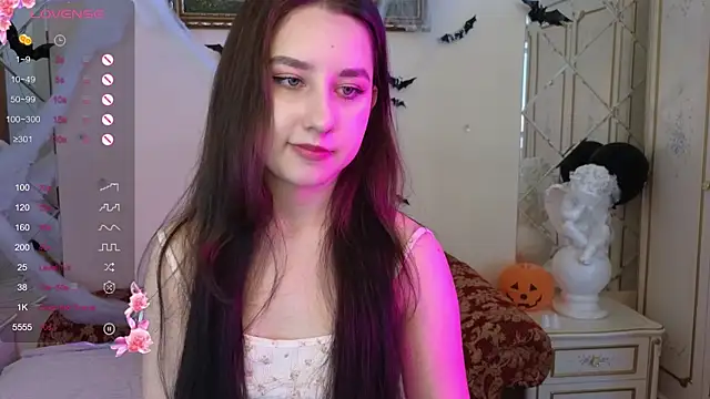 Eva Maller online show from 11/04/25, 04:33