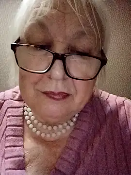 Alexia64231 online show from 11/15/25, 01:25