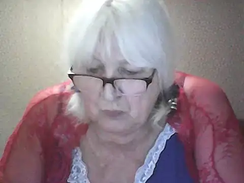 Alexia64231 online show from 05/10/26, 02:44