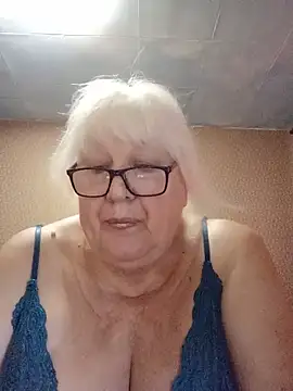 Alexia64231 online show from 07/28/26, 11:28