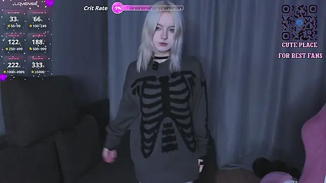 Snapshot of godlikegirlyy chatting on 02/10/26, 06:23 godlikegirlyy online show from 02/10/26, 06:23