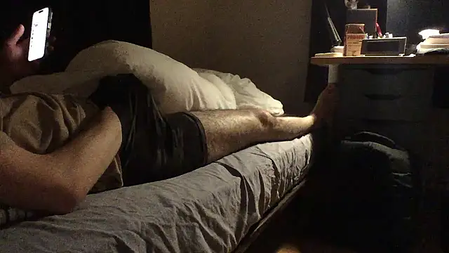 yrmyddy online show from 10/19/25, 02:29