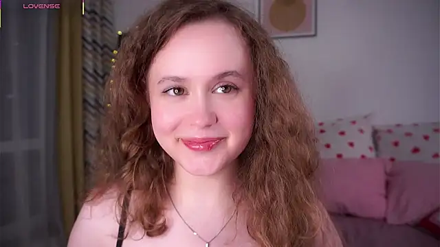 Snapshot of SusannaScholler chatting on 05/16/26, 10:52 SusannaScholler online show from 05/16/26, 10:52