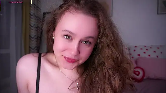 Snapshot of SusannaScholler chatting on 05/23/26, 10:58 SusannaScholler online show from 05/23/26, 10:58