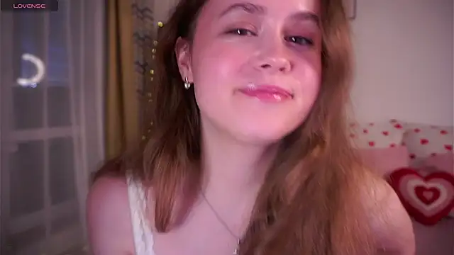 Snapshot of SusannaScholler chatting on 06/10/26, 11:24 SusannaScholler online show from 06/10/26, 11:24