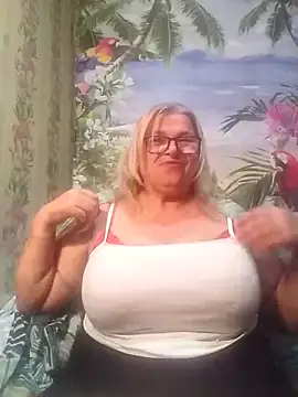 Snapshot of MargaritaSweet51 chatting on 10/26/25, 08:59 MargaritaSweet51 online show from 10/26/25, 08:59