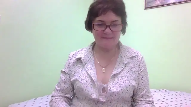 Snapshot of Galina56301 chatting on 11/24/25, 06:07 Galina56301 online show from 11/24/25, 06:07