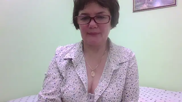 Snapshot of Galina56301 chatting on 11/26/25, 06:31 Galina56301 online show from 11/26/25, 06:31