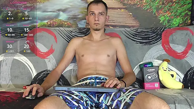 Snapshot of AxelMassimo chatting on 09/29/25, 02:49 AxelMassimo online show from 09/29/25, 02:49