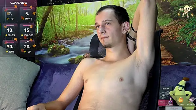 Snapshot of AxelMassimo chatting on 11/05/25, 04:01 AxelMassimo online show from 11/05/25, 04:01