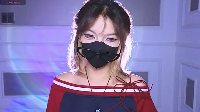      Panda      online show from 05/28/26, 02:09